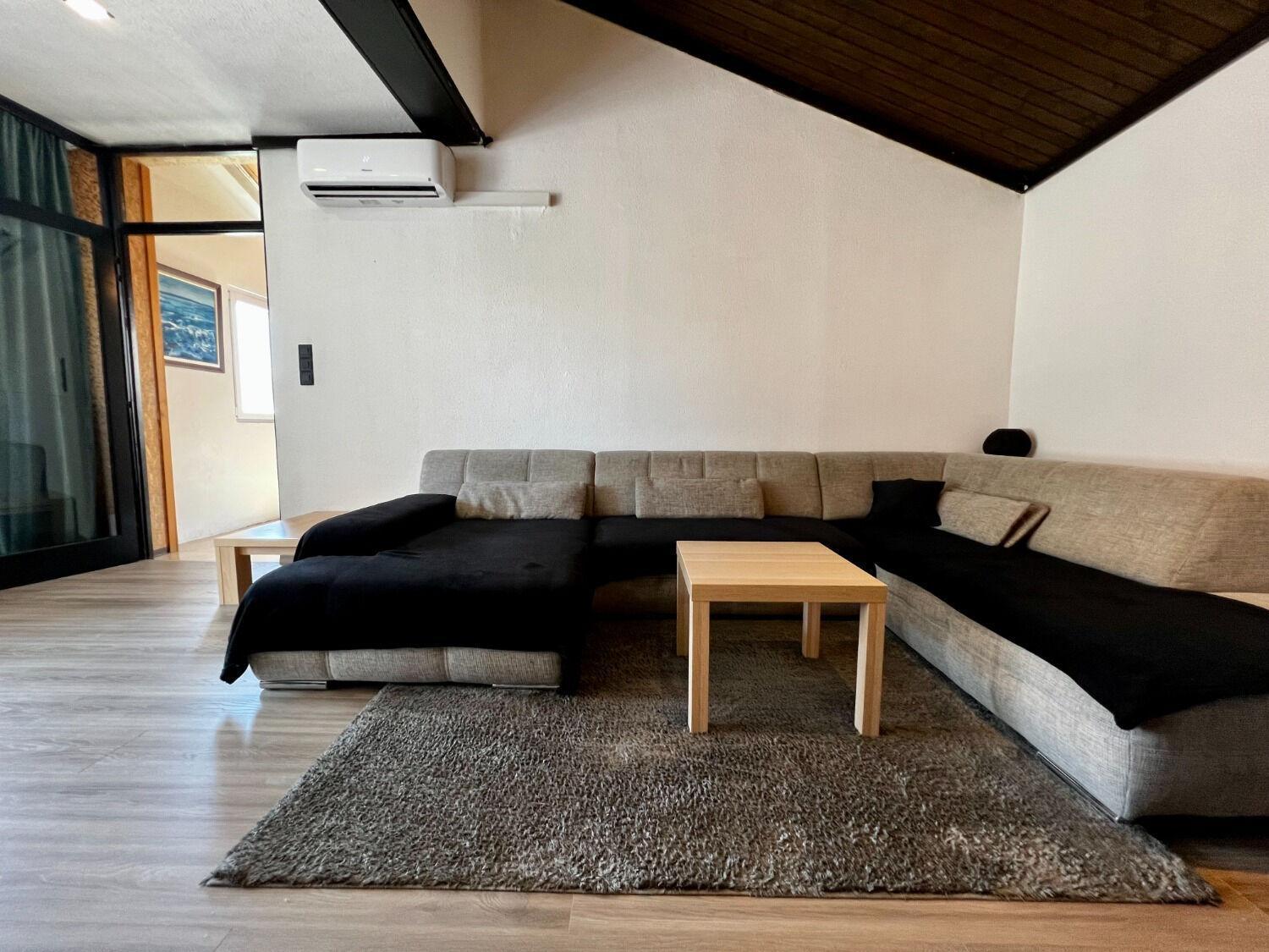 Apartment Denis - Great Location & Large Terrace Makarska Eksteriør billede
